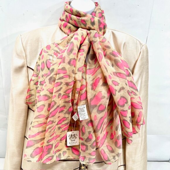 New Le Crois Soi, Scarf/ Wrap  Cotton Silk mixed , 42" 72", beige pink Print (46 - Picture 5 of 10